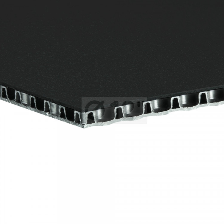 Сэндвич-панель, пластик, черная/серебристая 6,8 мм Adam Hall, 0568 SB