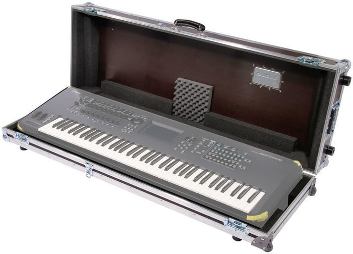 Кейс 12inch для клавишных Yamaha Montage 7